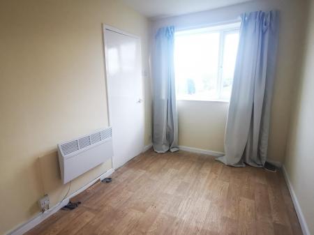 1 bedroom Flat to let in Belsay Gardens, Red House Farm, Newcastle upon Tyne, NE3