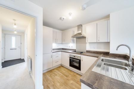 4 bedroom Town house to let in Wayfaring Avenue, Throckley, Newcastle upon Tyne, NE15