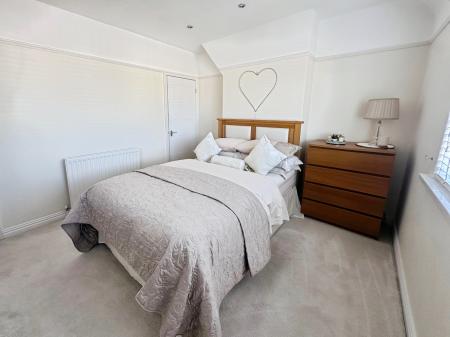 3 bedroom Semi-detached house for sale in Kinnaird Avenue, Denton Burn, Newcastle upon Tyne, NE15