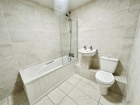 1 bedroom Flat for sale in Walpole Street, Walkergate, Newcastle upon Tyne, NE6