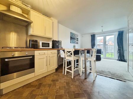 3 bedroom End of terrace house for sale in Klondyke Walk, Blaydon, NE21