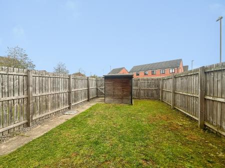 3 bedroom End of terrace house for sale in Klondyke Walk, Blaydon, NE21
