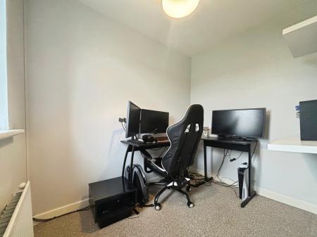 3 bedroom End of terrace house for sale in Klondyke Walk, Blaydon, NE21