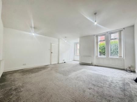 2 bedroom Flat for sale in Cromwell Terrace, North Shields, North Shields, NE29