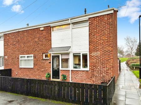 3 bedroom End of terrace house for sale in Stoneleigh Place, Longbenton, Newcastle upon Tyne, NE12