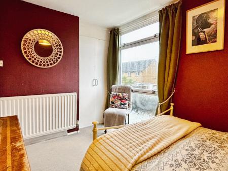 3 bedroom End of terrace house for sale in Stoneleigh Place, Longbenton, Newcastle upon Tyne, NE12