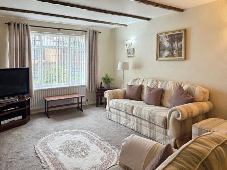2 bedroom Semi-detached bungalow for sale in Lobelia Close, Chapel Park, Newcastle upon Tyne, NE5