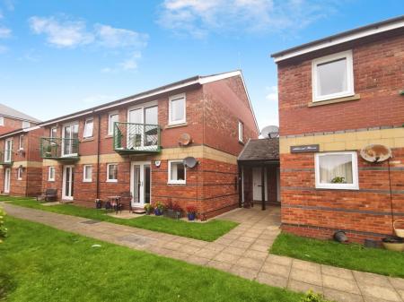 1 bedroom Flat for sale in Oxford Street, Tynemouth, NE30