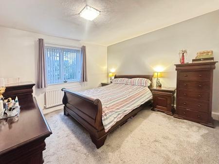 2 bedroom Flat for sale in Morrit Court, Benton, Newcastle upon Tyne, NE7