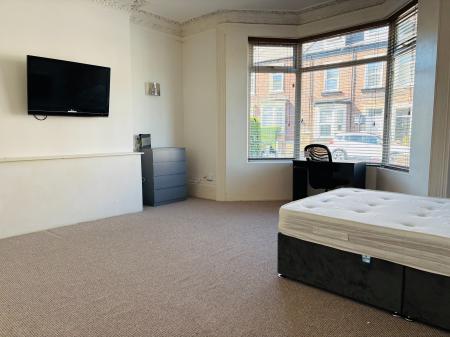 7 bedroom House of Multiple Occupation to let in Elmwood Street, Sunderland, SR2