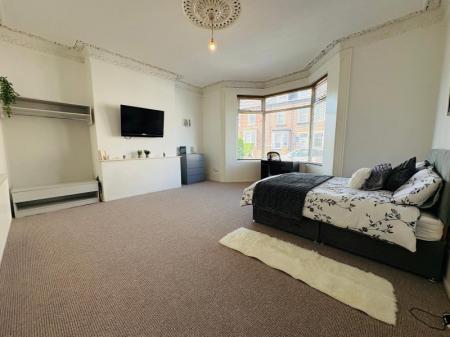7 bedroom House of Multiple Occupation to let in Elmwood Street, Sunderland, SR2