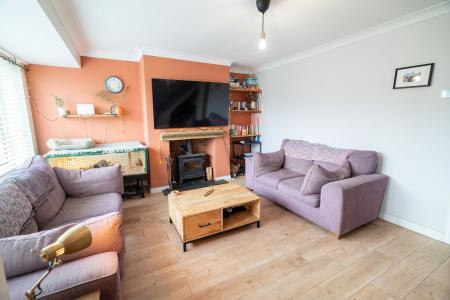 3 bedroom Semi-detached house for sale in Elsdon Avenue, Whitley Bay, NE25