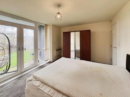 2 bedroom Flat for sale in The Stephenson, Staithes South, Dunston, Gateshead, NE8