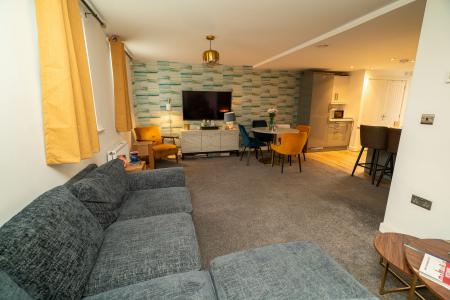 2 bedroom Flat for sale in Northumberland Close, North Shields, NE30