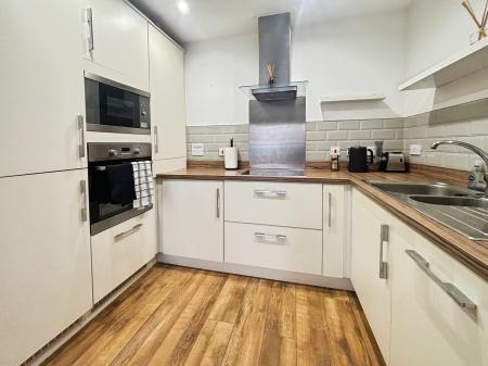 2 bedroom Flat for sale in Marmion Court, Ochre Yards, Gateshead, NE8