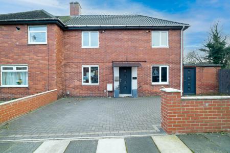 3 bedroom Semi-detached house for sale in Alston Close, Wallsend, Wallsend, NE28