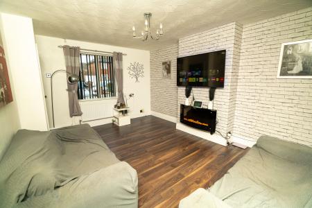 3 bedroom Semi-detached house for sale in Alston Close, Wallsend, Wallsend, NE28
