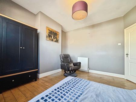 3 bedroom Semi-detached house for sale in Hayleazes Road, Denton Burn, Newcastle upon Tyne, NE15