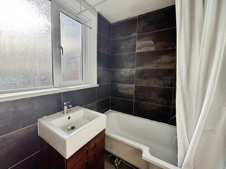 3 bedroom Semi-detached house for sale in Hayleazes Road, Denton Burn, Newcastle upon Tyne, NE15