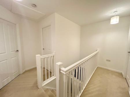 4 bedroom Semi-detached house to let in Roseden Way, Newcastle upon Tyne, NE13