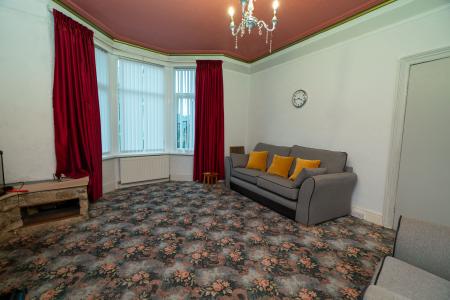 2 bedroom Flat for sale in Westmorland Avenue, Wallsend, NE28