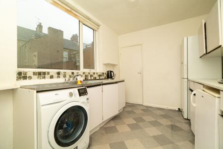 2 bedroom Flat for sale in Westmorland Avenue, Wallsend, NE28