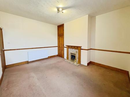 2 bedroom Flat for sale in Fairholm Road, Newcastle upon Tyne, NE4