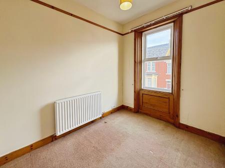 2 bedroom Flat for sale in Fairholm Road, Newcastle upon Tyne, NE4