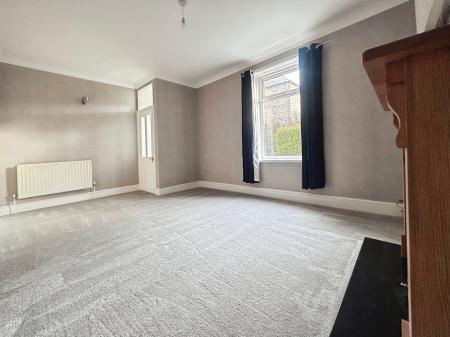 3 bedroom Terraced House for sale in Coronation Street, Ryton, NE40