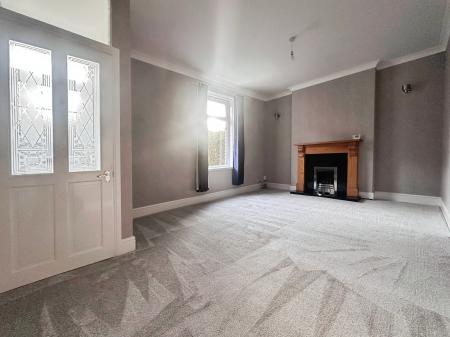 3 bedroom Terraced House for sale in Coronation Street, Ryton, NE40