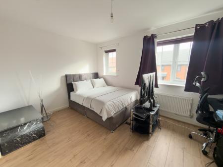 2 bedroom Semi-detached house for sale in Halladay Close, North Shields, North Shields, NE29