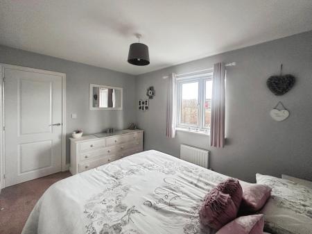 3 bedroom End of terrace house for sale in Greenvale Avenue, Slatyford, Newcastle upon Tyne, NE5