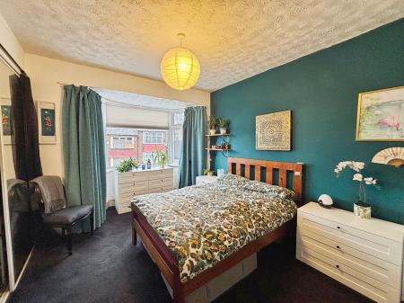 2 bedroom Flat for sale in Dipton Avenue, Elswick, Newcastle upon Tyne, NE4