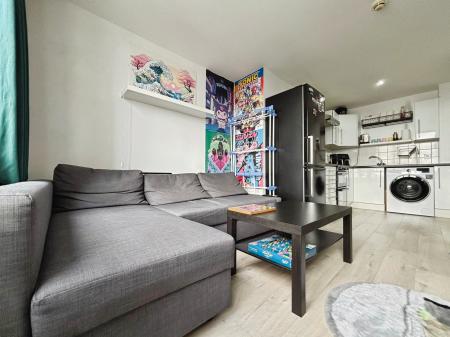 1 bedroom Flat for sale in The Cedars Park Road, Scotswood, Newcastle upon Tyne, NE4