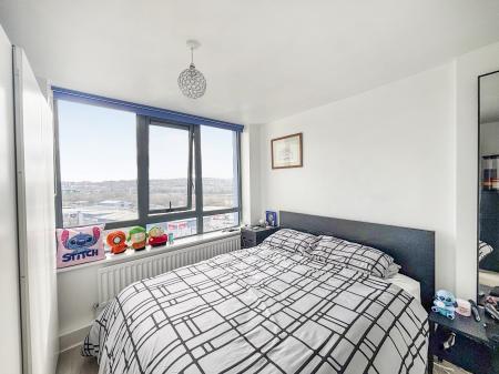 1 bedroom Flat for sale in The Cedars Park Road, Scotswood, Newcastle upon Tyne, NE4