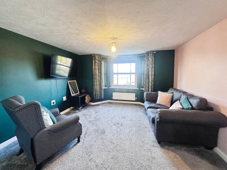 2 bedroom Flat for sale in Nursery Gardens, Fenham, Newcastle upon Tyne, NE5