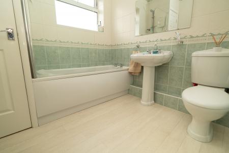 4 bedroom Semi-detached house for sale in Thorntree Drive, Denton Burn, Newcastle upon Tyne, NE15