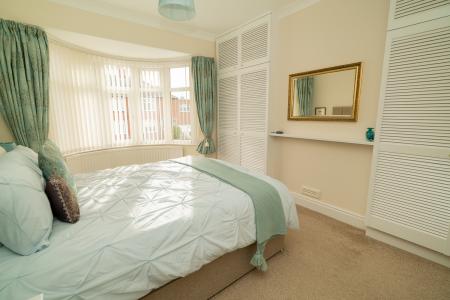 4 bedroom Semi-detached house for sale in Thorntree Drive, Denton Burn, Newcastle upon Tyne, NE15