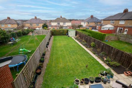 4 bedroom Semi-detached house for sale in Thorntree Drive, Denton Burn, Newcastle upon Tyne, NE15