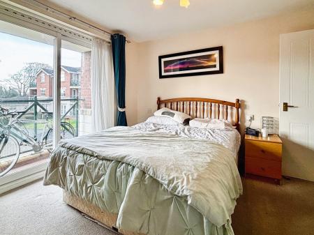 2 bedroom Flat for sale in Belvedere Gardens, Benton, Newcastle upon Tyne, NE12