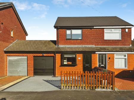 2 bedroom Semi-detached house for sale in Turner Street, West Allotment, Newcastle upon Tyne, NE27