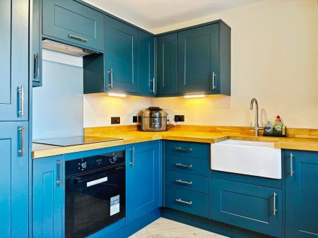 2 bedroom Semi-detached house for sale in Turner Street, West Allotment, Newcastle upon Tyne, NE27