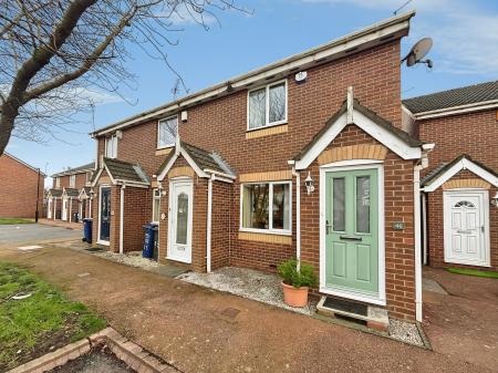 2 bedroom Semi-detached house for sale in Shawdon Close, Westerhope, Newcastle upon Tyne, NE5
