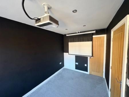 3 bedroom Detached house to let in Howdon Green, Wallsend, NE28