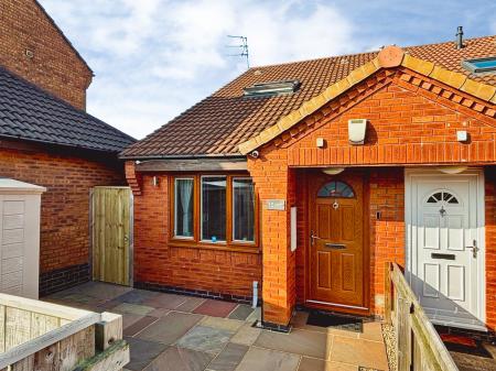 1 bedroom Apartment for sale in Woodcroft Close, Annitsford, Cramlington, NE23