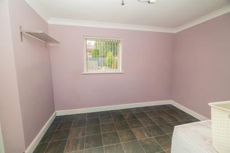 2 bedroom Semi-detached house for sale in Ford Crescent, Newcastle upon Tyne, NE27