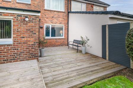 2 bedroom Semi-detached house for sale in Ford Crescent, Shiremoor, NE27