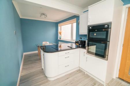 2 bedroom Semi-detached house for sale in Ford Crescent, Shiremoor, NE27