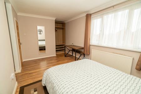 2 bedroom Semi-detached house for sale in Ford Crescent, Shiremoor, NE27