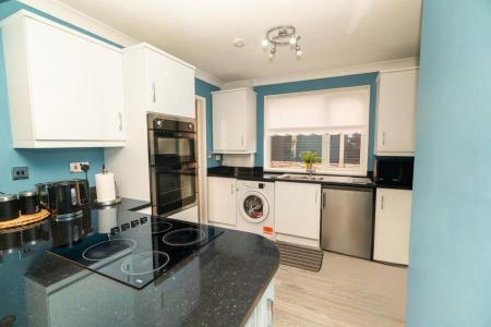 2 bedroom Semi-detached house for sale in Ford Crescent, Shiremoor, NE27